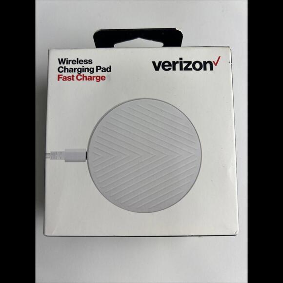 Verizon Fast Charger Wireless Charging Pad for iPhone Samsung Google - BRAND NEW - Picture 1 of 4